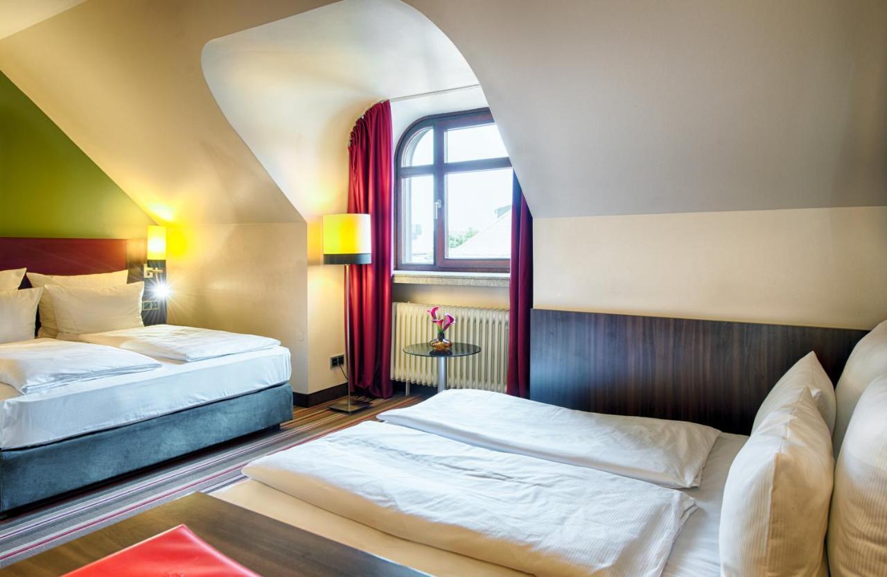 Leonardo & Residenz Hotel 4*