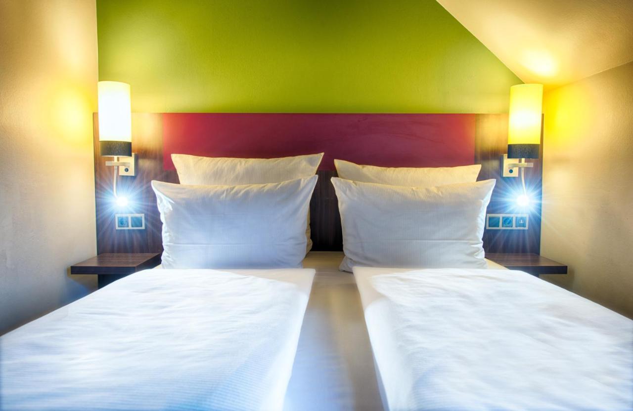 Leonardo & Residenz Hotel 4*